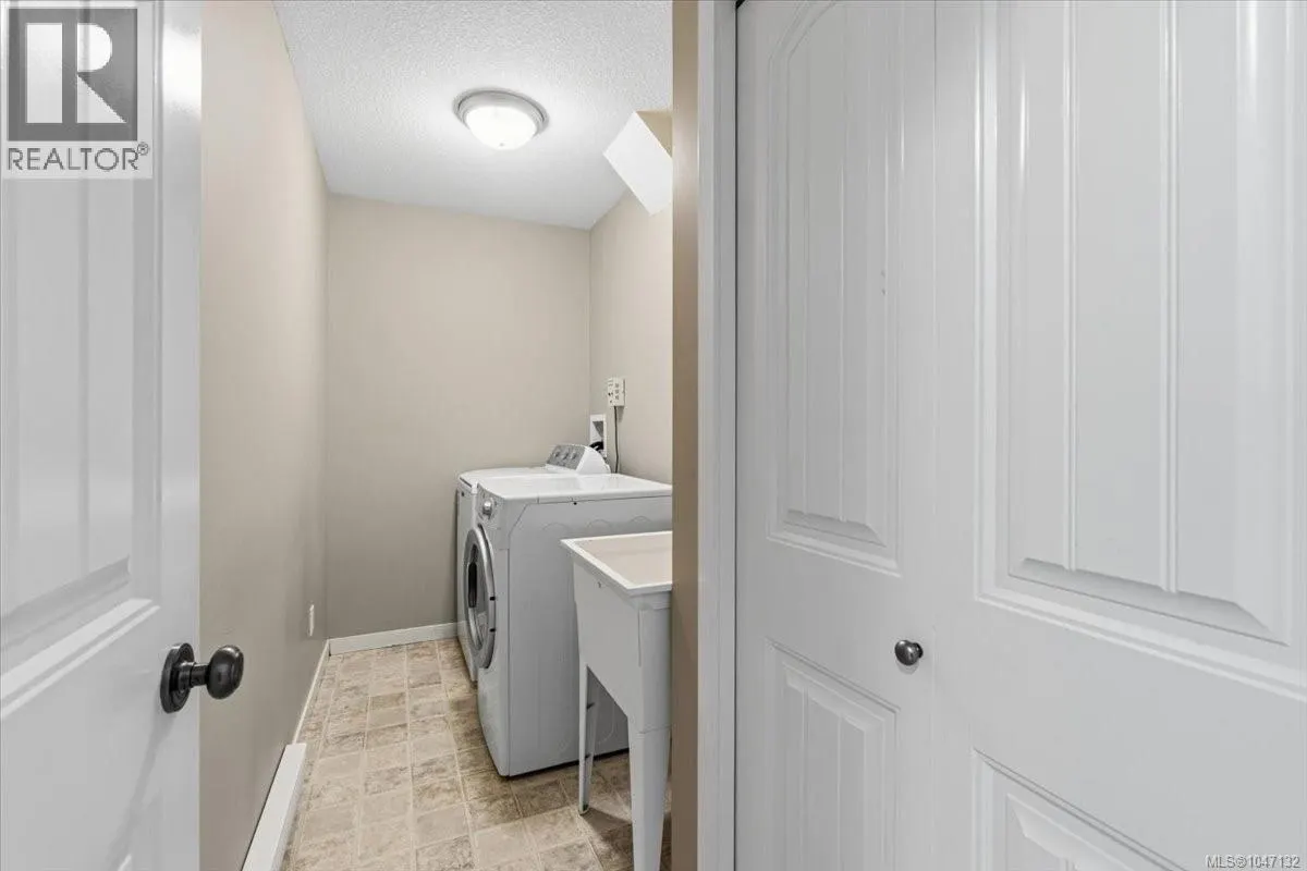 900 Georgia Ave