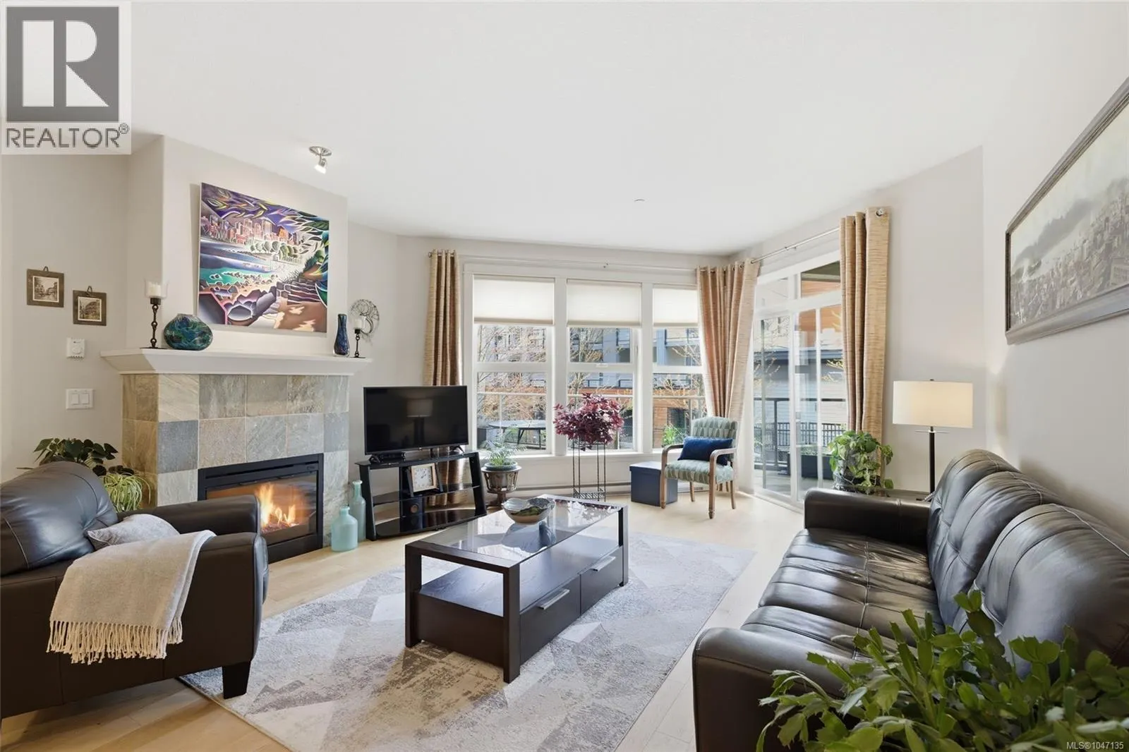 120 6310 McRobb Ave
