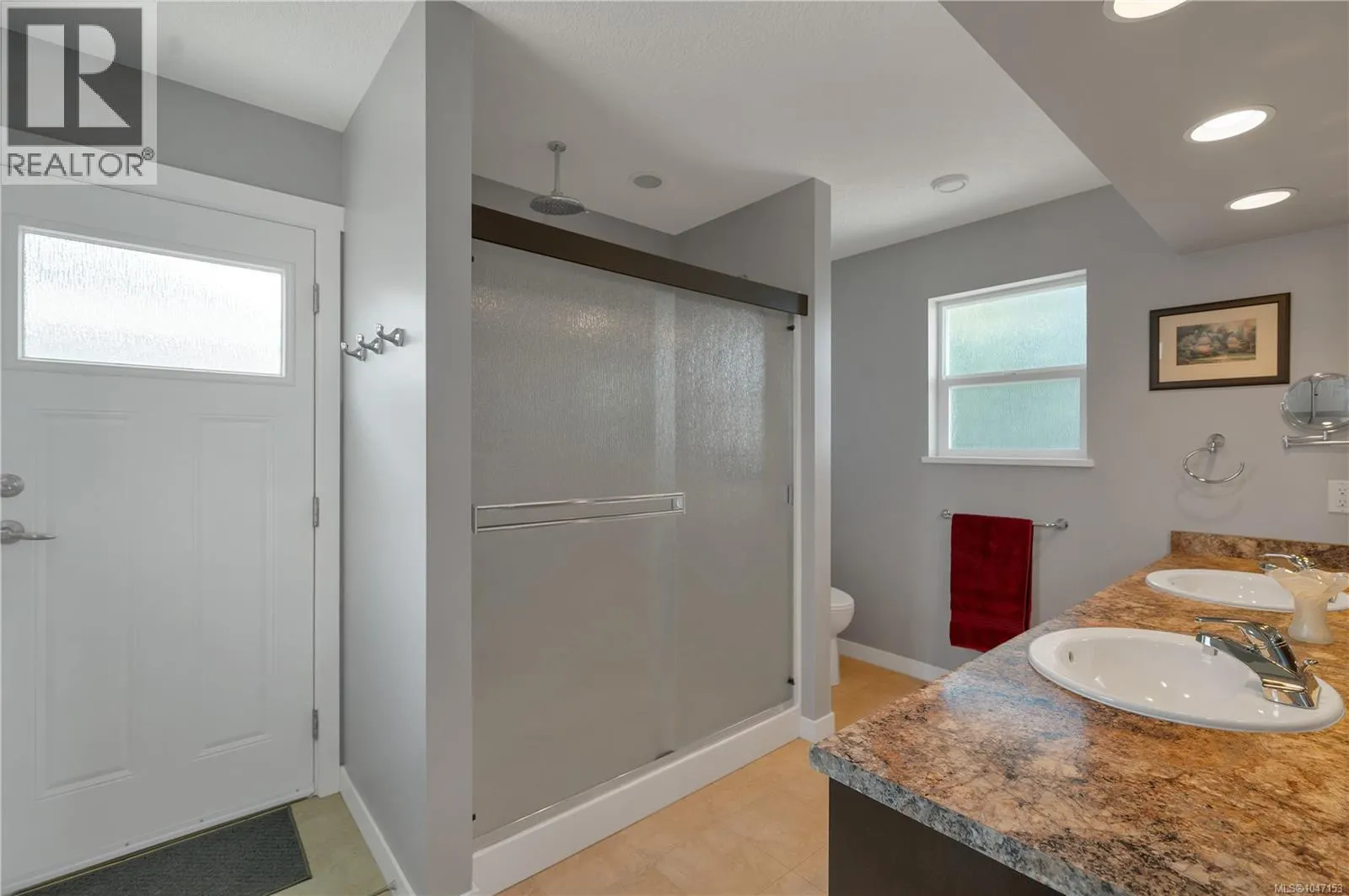 2962 Pacific View Terr