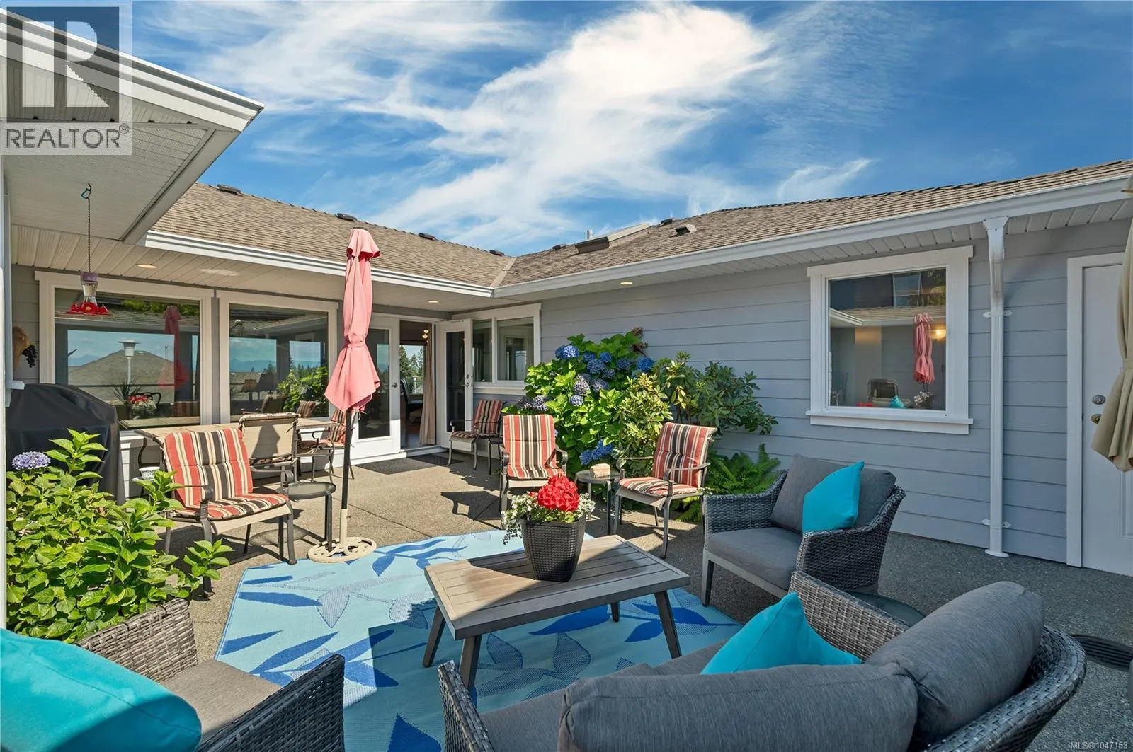 2962 Pacific View Terr