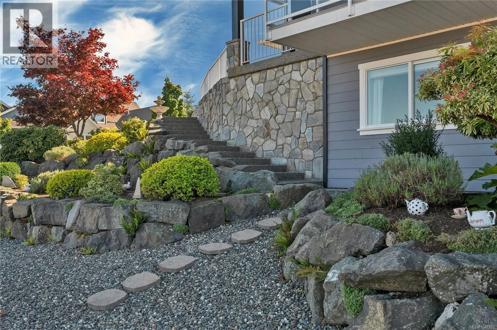 2962 Pacific View Terr
