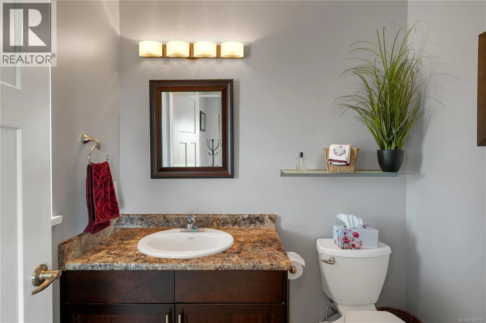 2962 Pacific View Terr