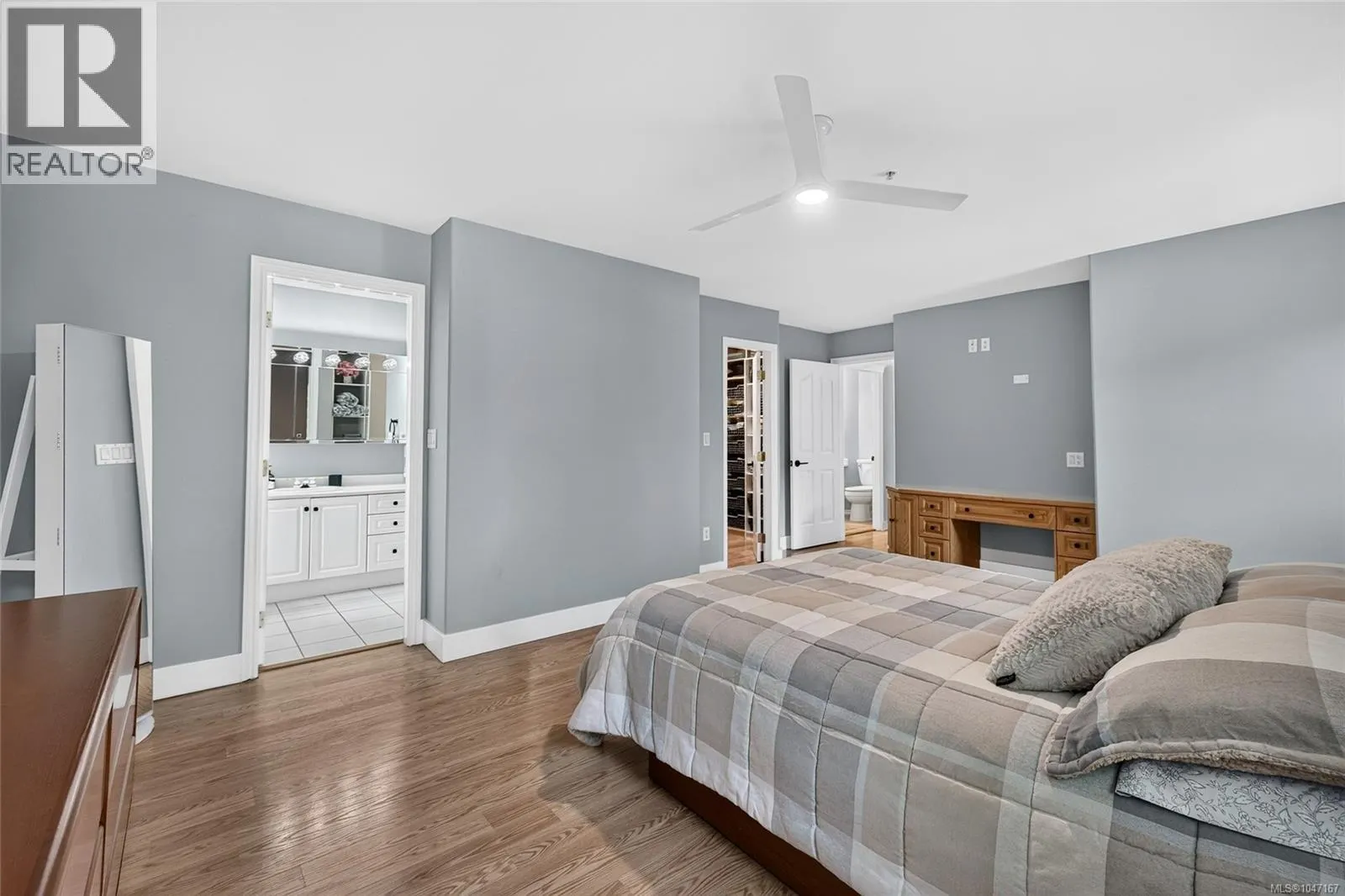 16 Edwards Estates Rd