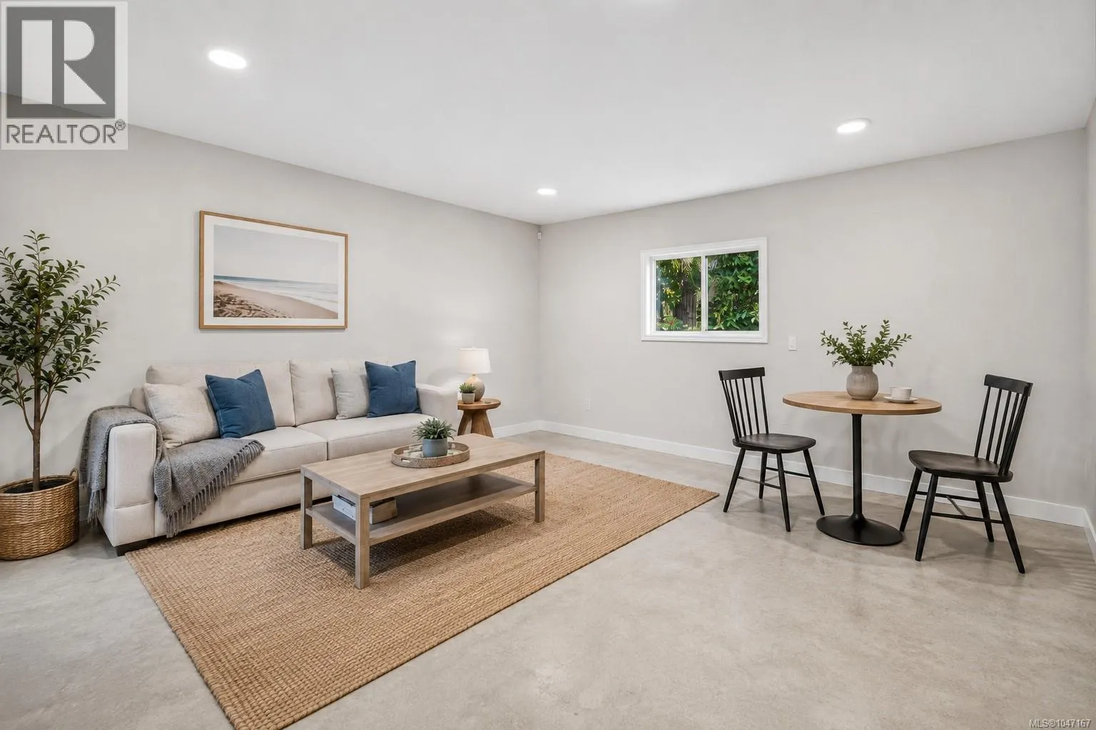 16 Edwards Estates Rd