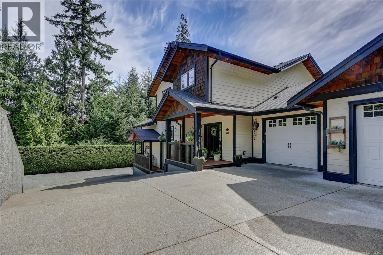 3029 Meadow Dr
