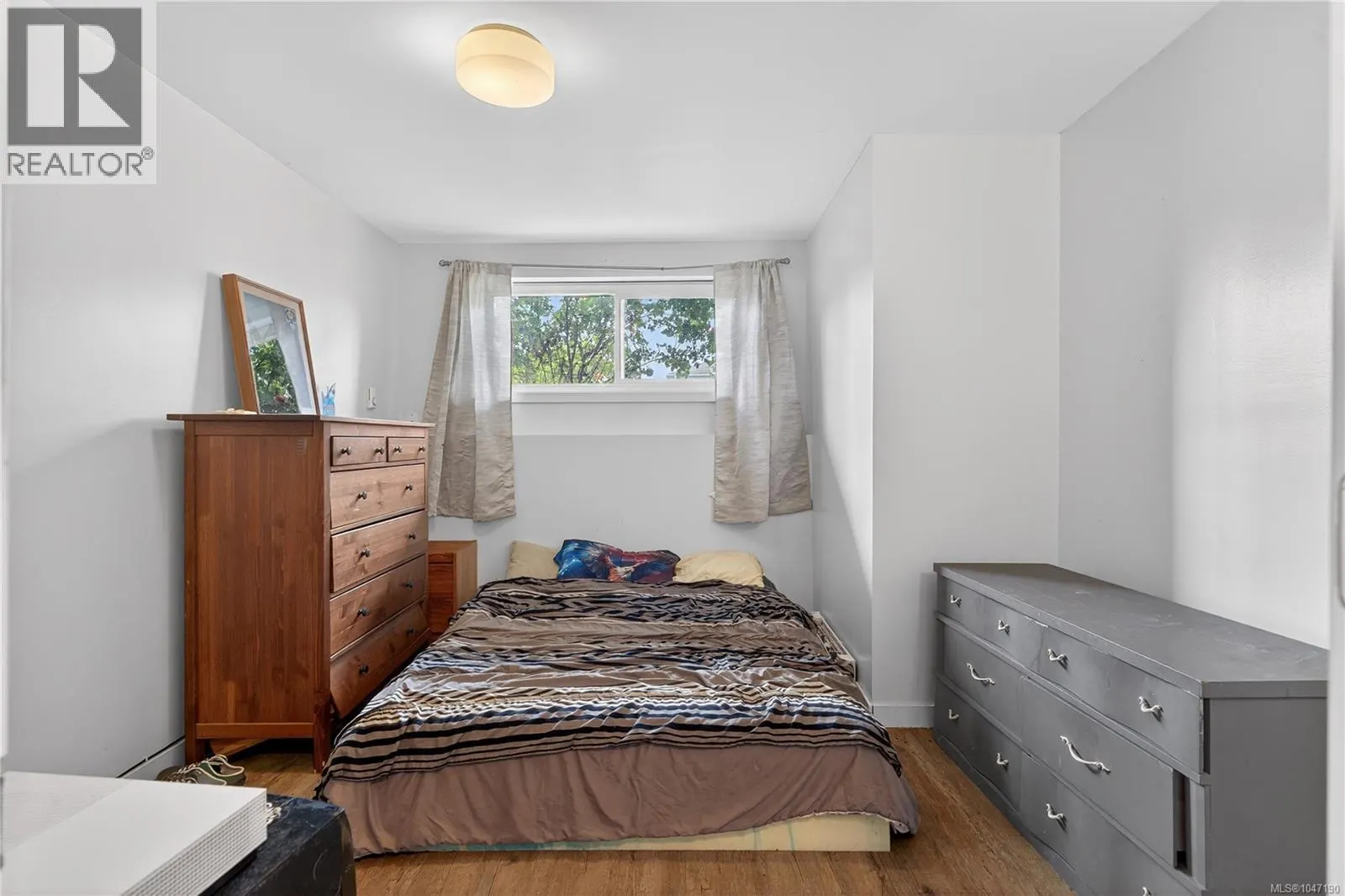 1215 Gilley Cres