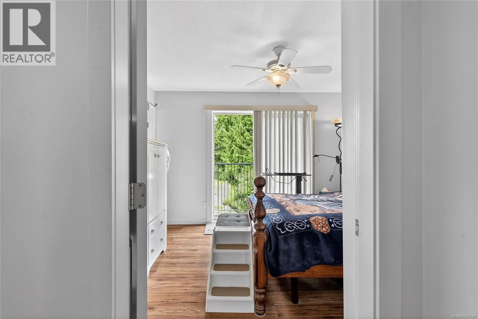 1215 Gilley Cres