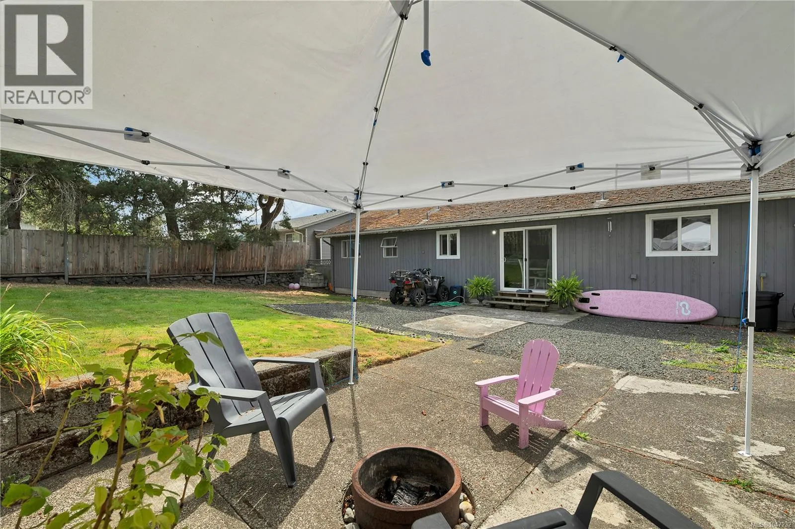 696 Shellbourne Blvd