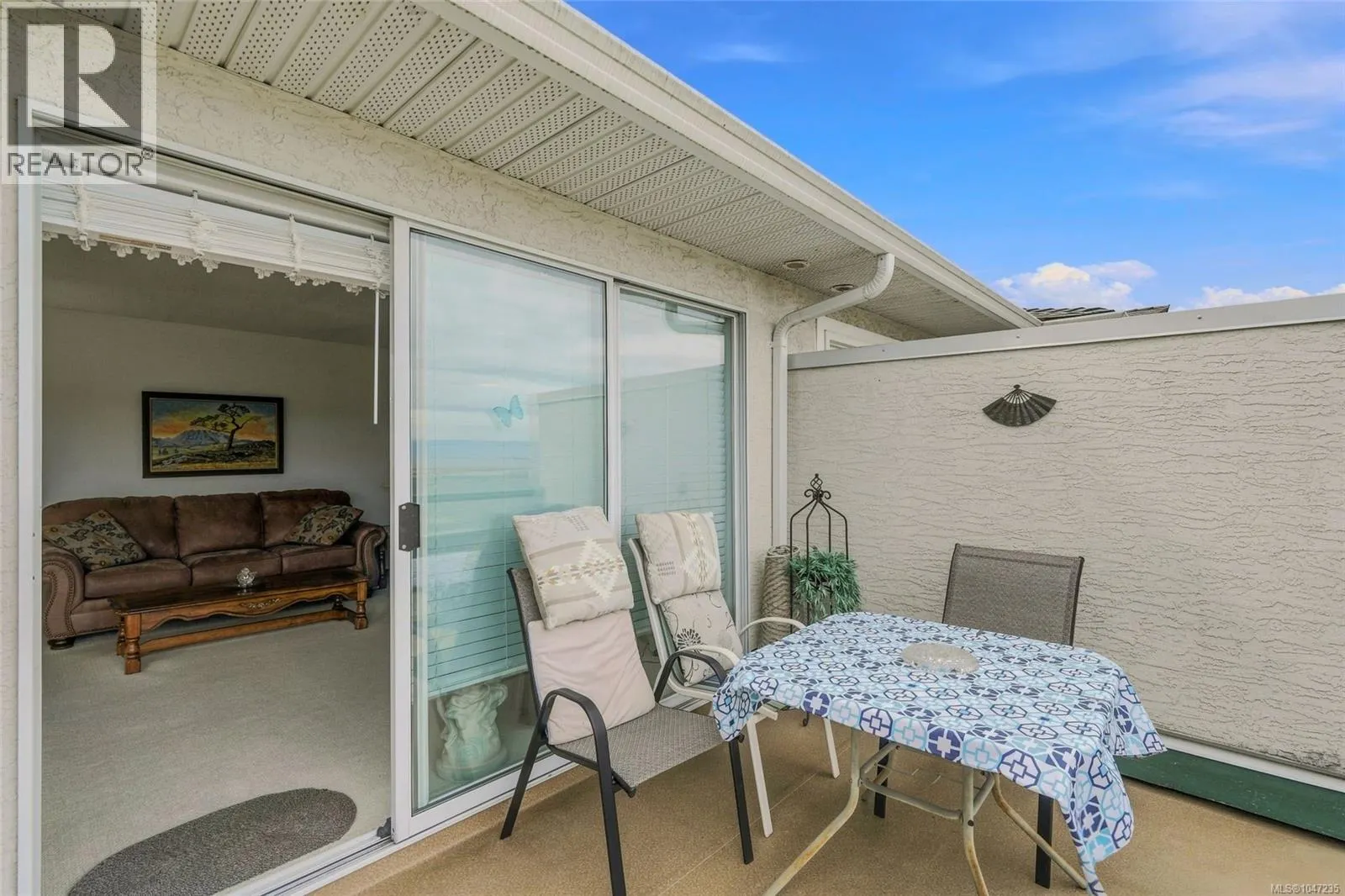 977 Highview Terr