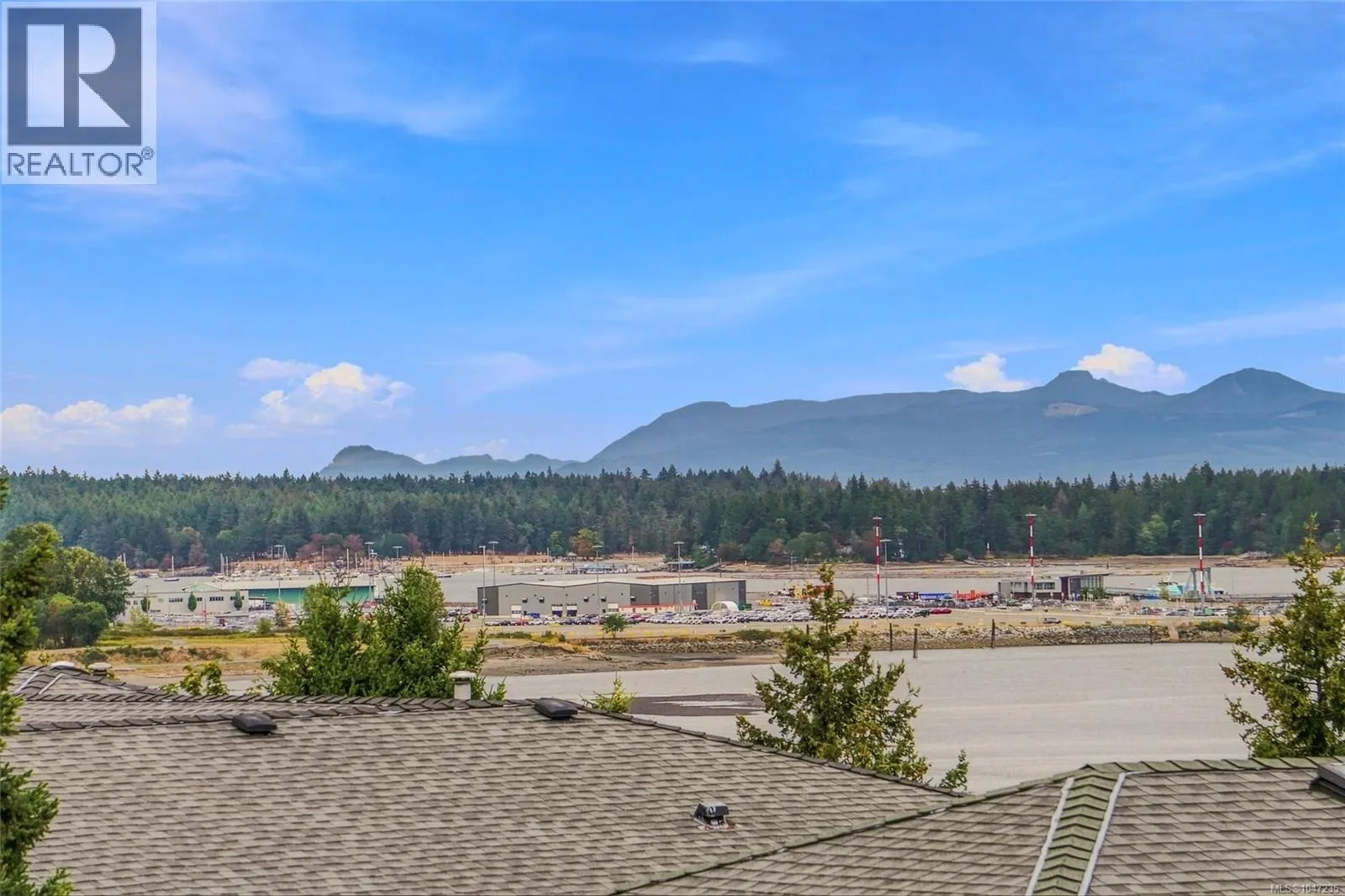 977 Highview Terr