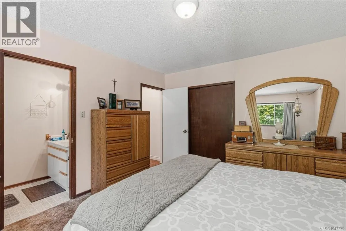 422 Battie Dr