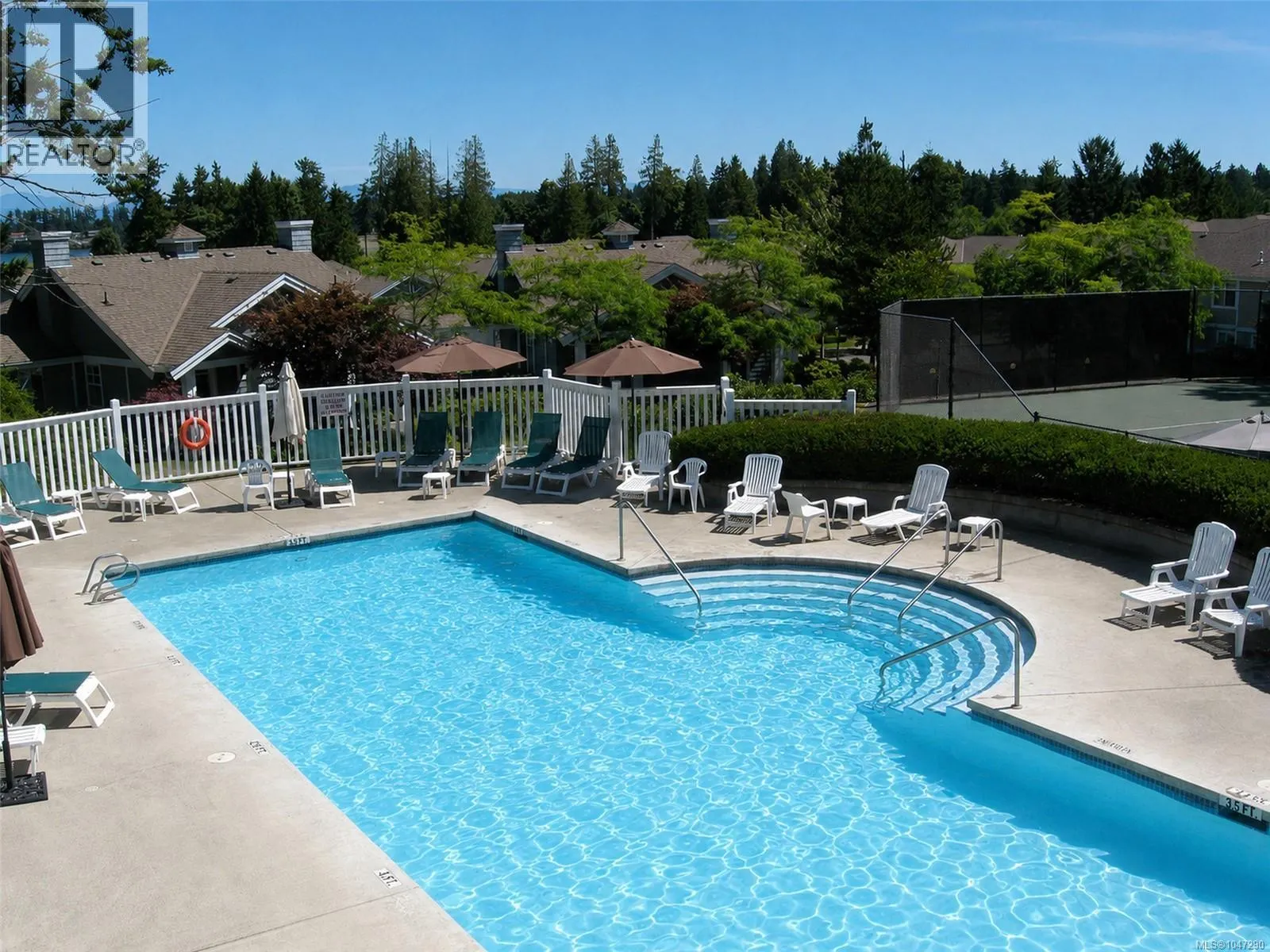 1369 Britannia Dr