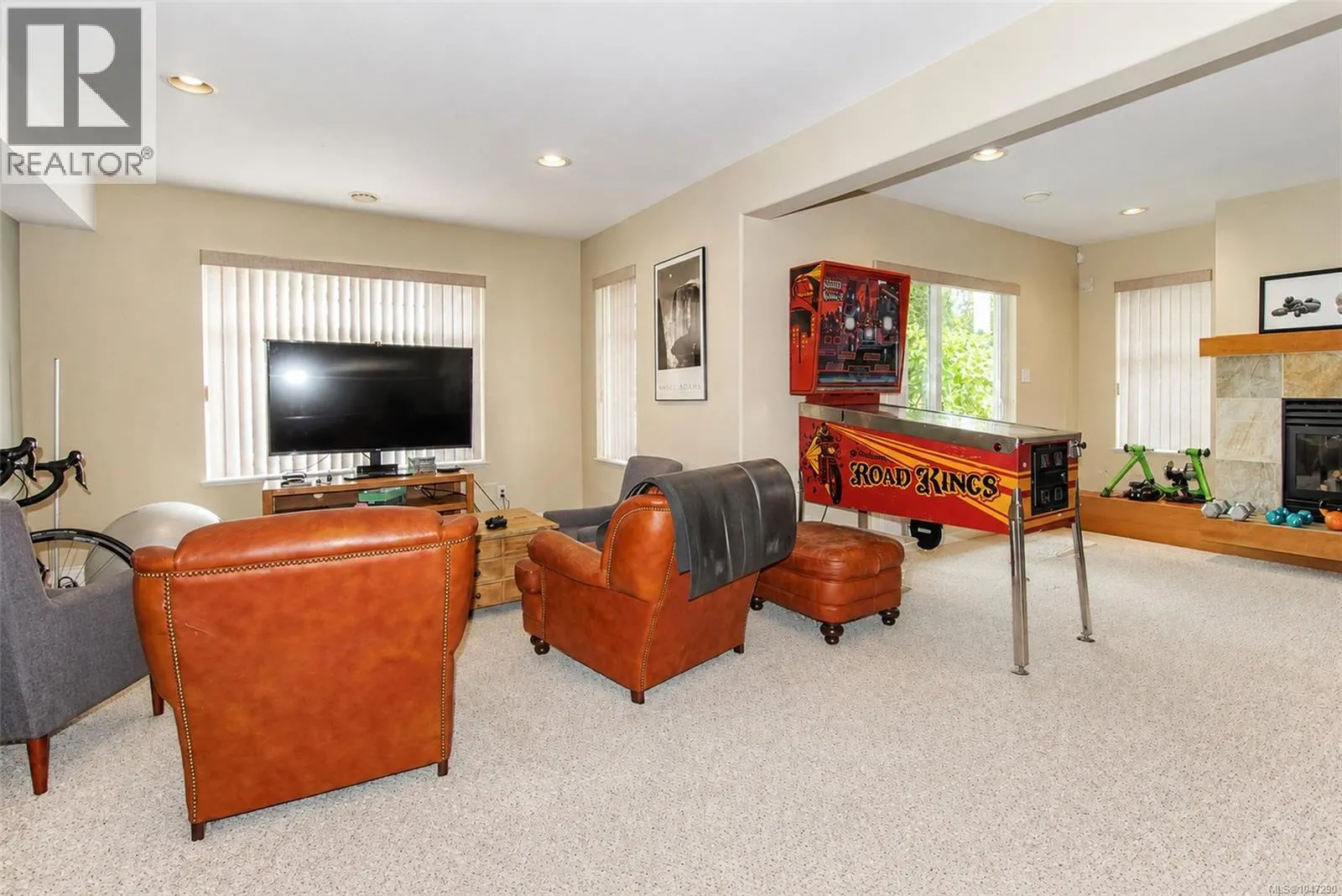 1369 Britannia Dr