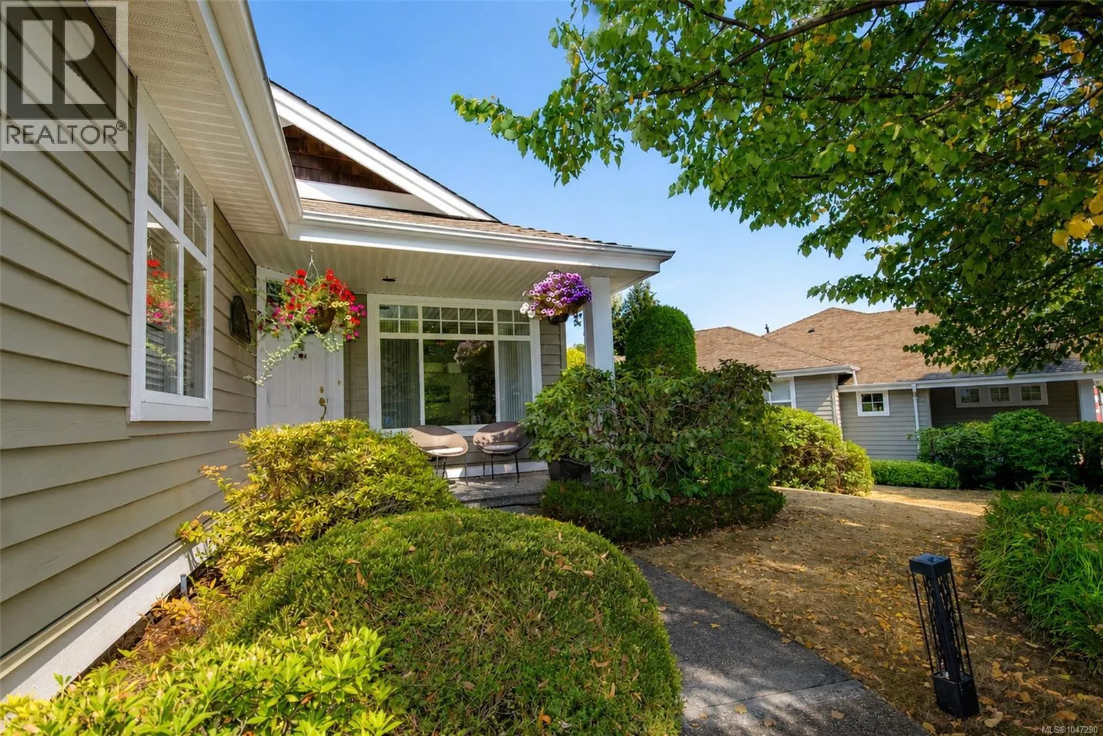 1369 Britannia Dr