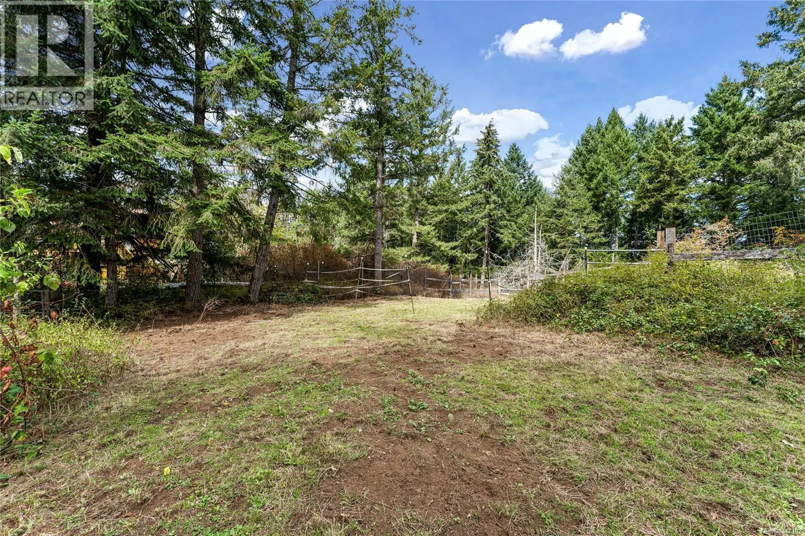 6101 Castlerock Rd