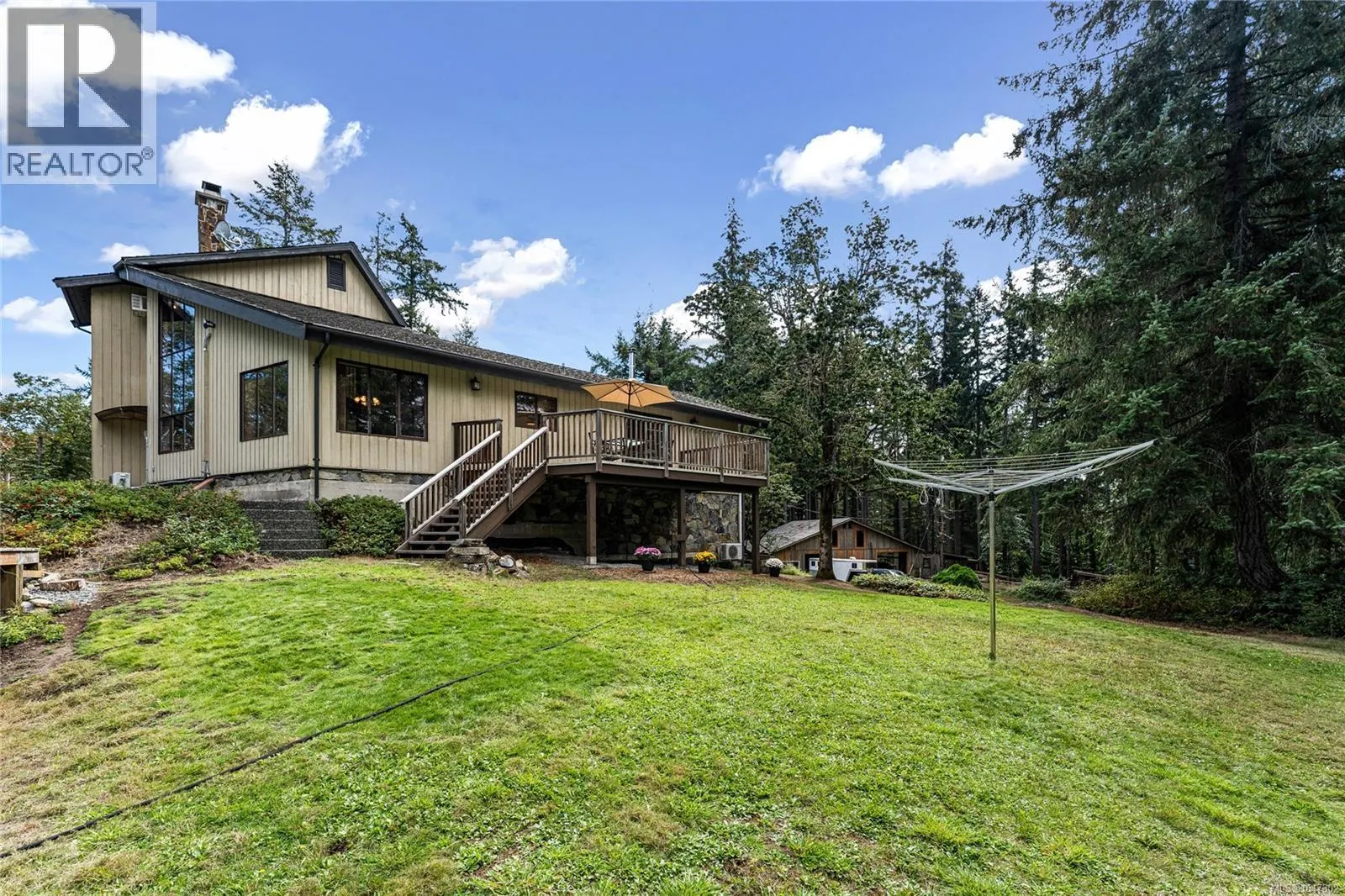 6101 Castlerock Rd
