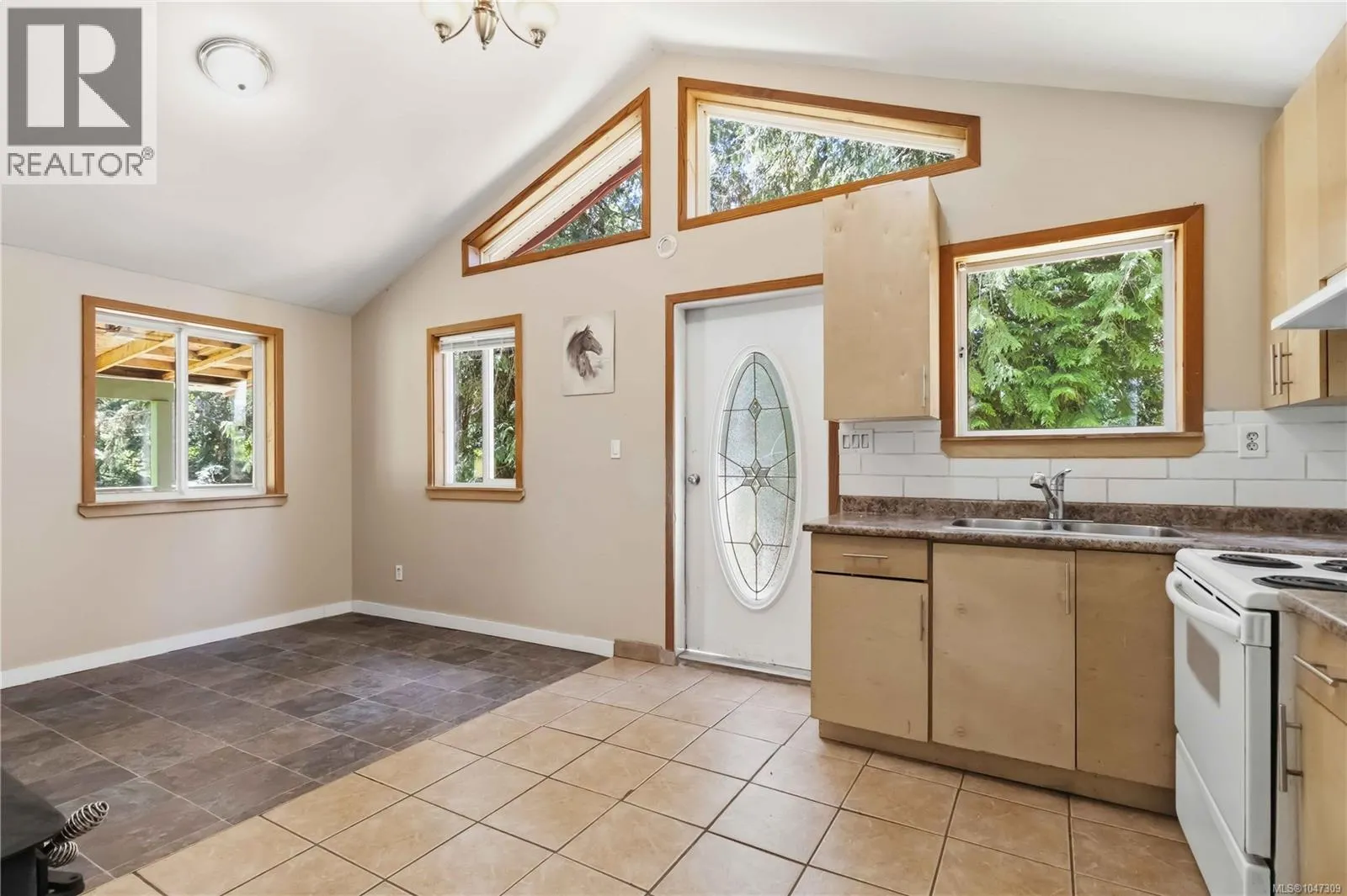 821 Seedtree Rd