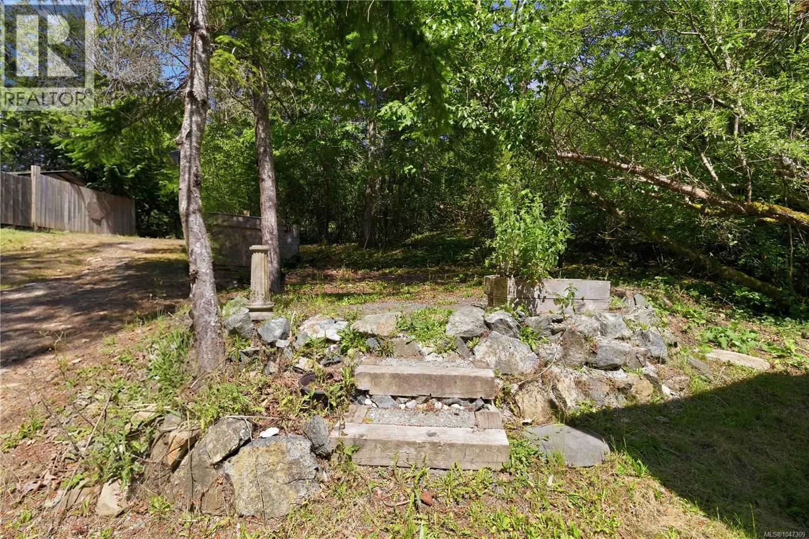 821 Seedtree Rd