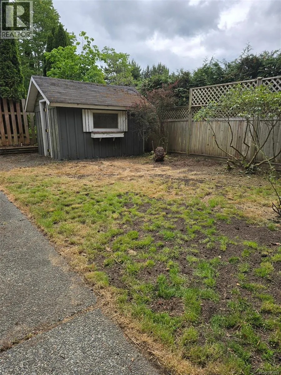 538 Rowan Dr