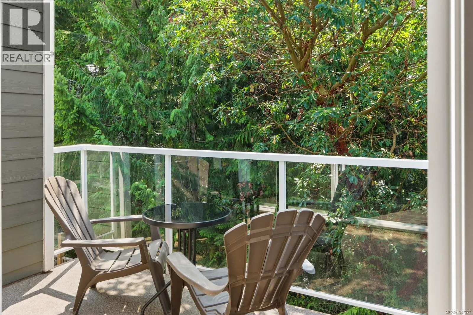 234 Golden Oaks Cres