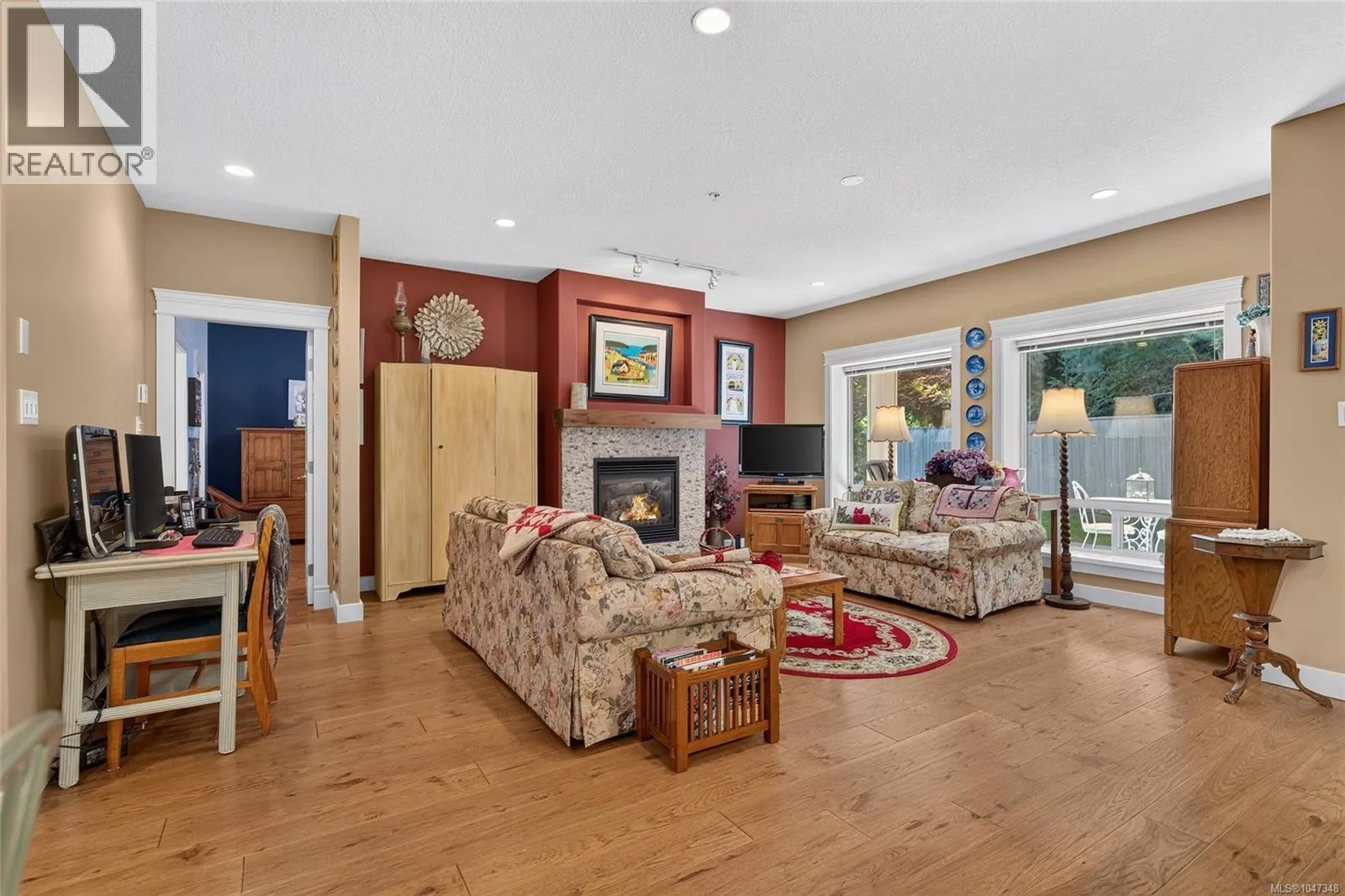 5 161 Shelly Rd