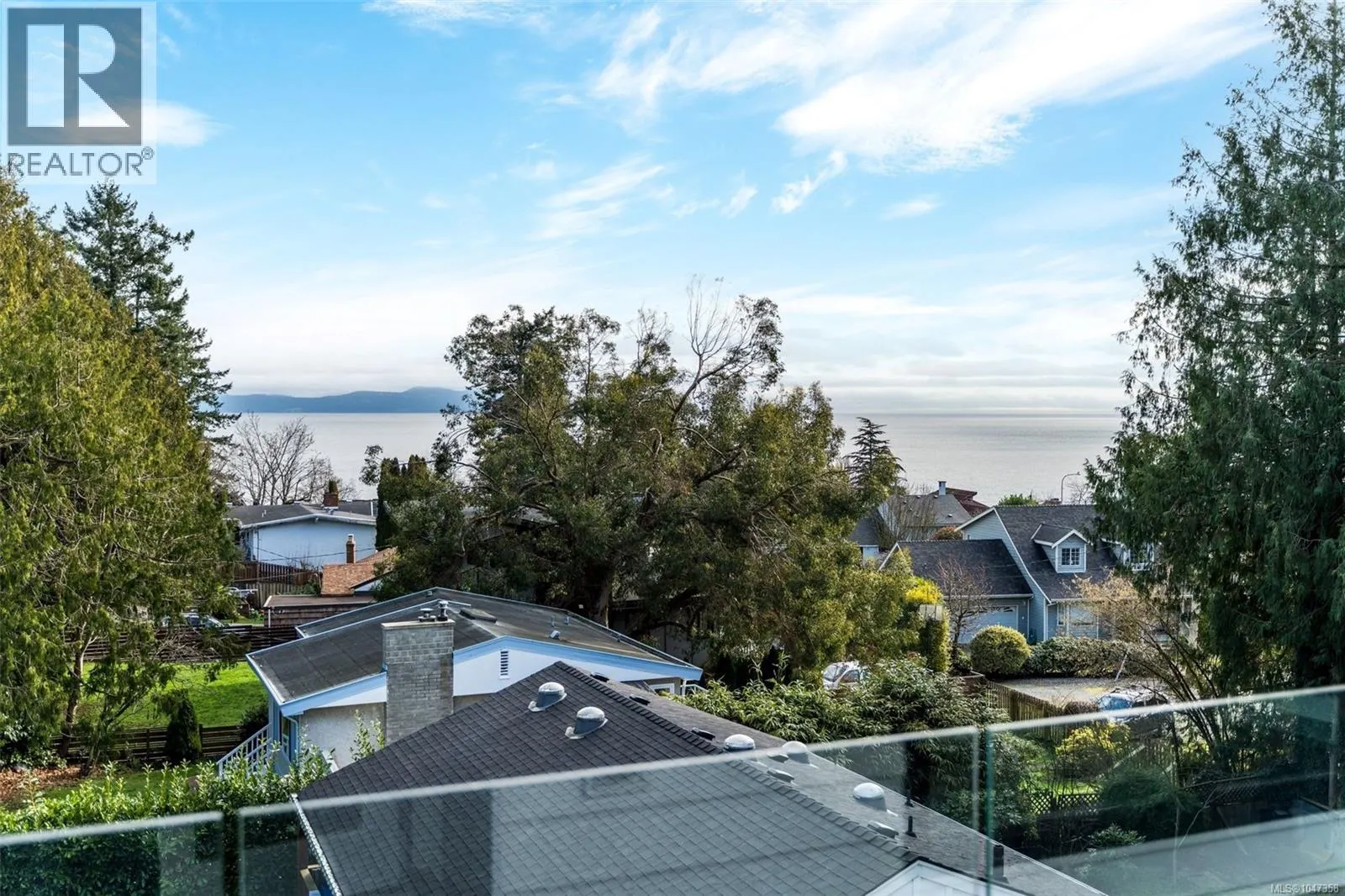 301 5229 Cordova Bay Rd