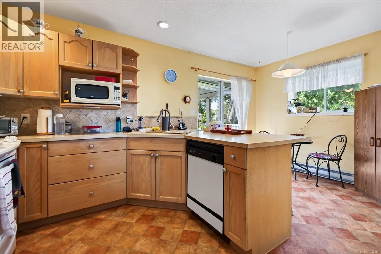 2193 Cardinal Pl