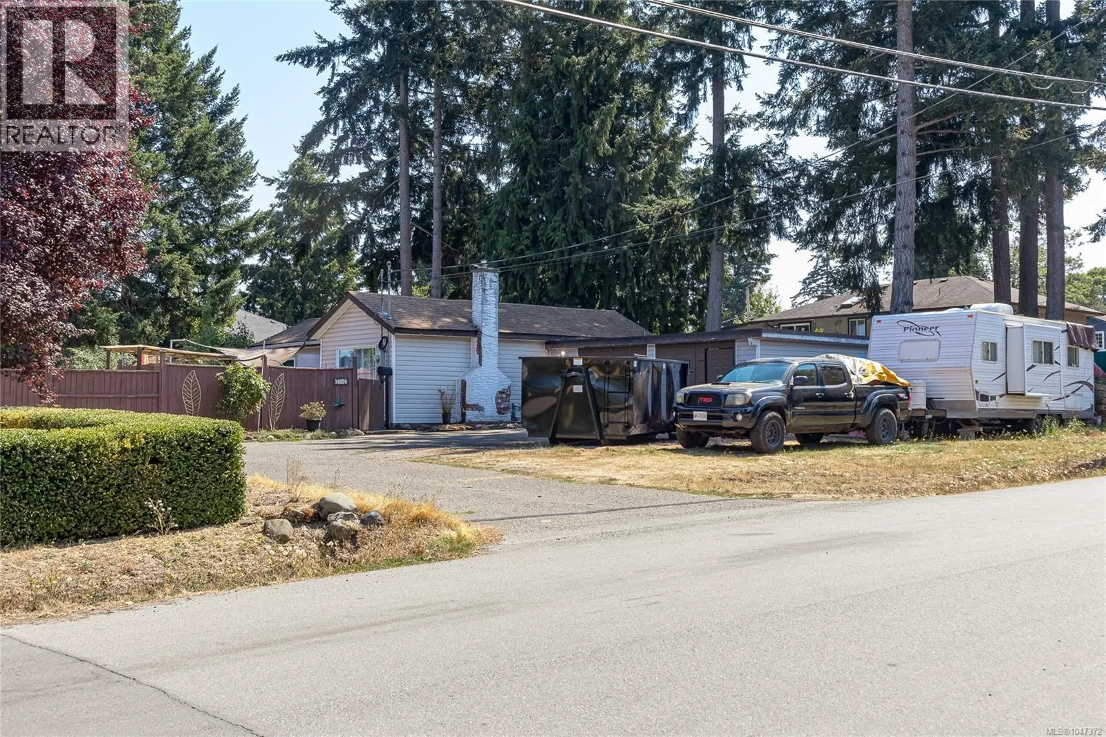 6713 Buena Vista Rd