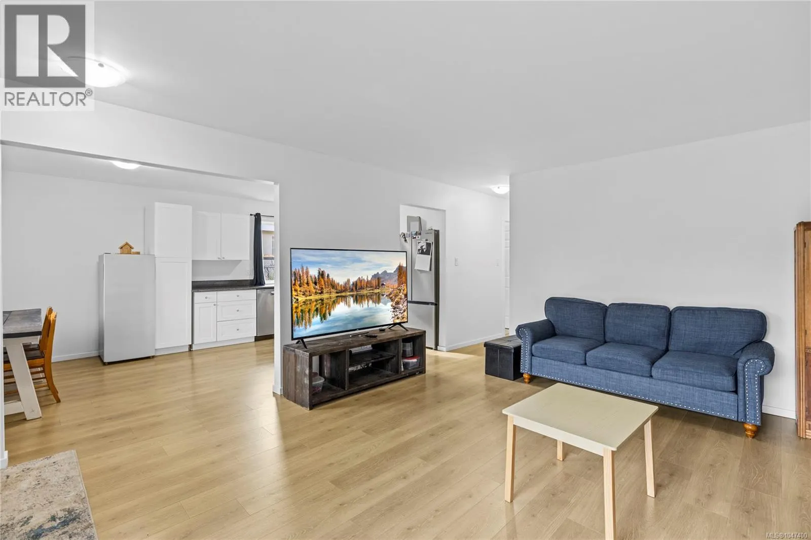 52 Athletic St