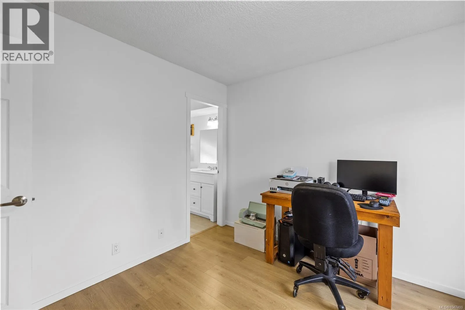 52 Athletic St