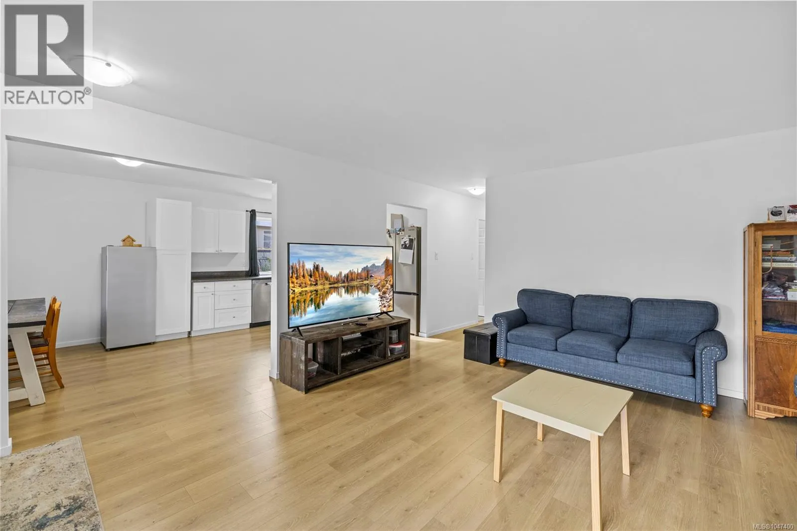 52 Athletic St