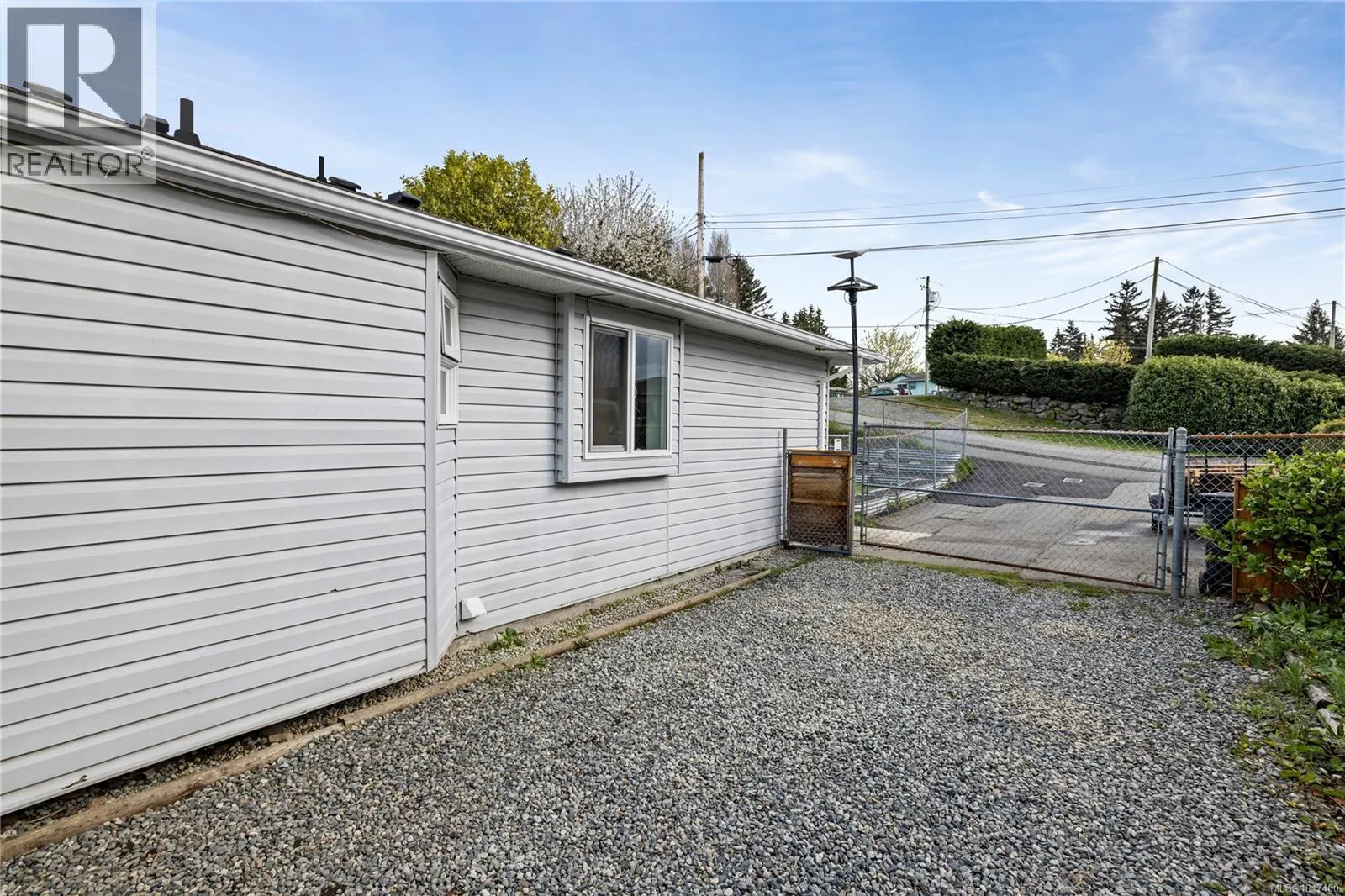 52 Athletic St