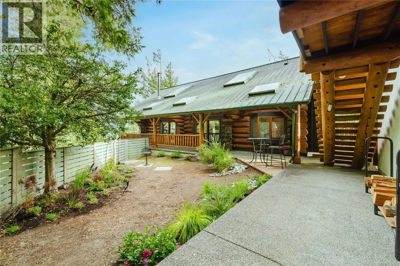 661 Cains Way
