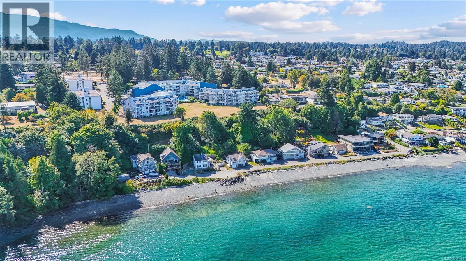 602 2560 Departure Bay Rd