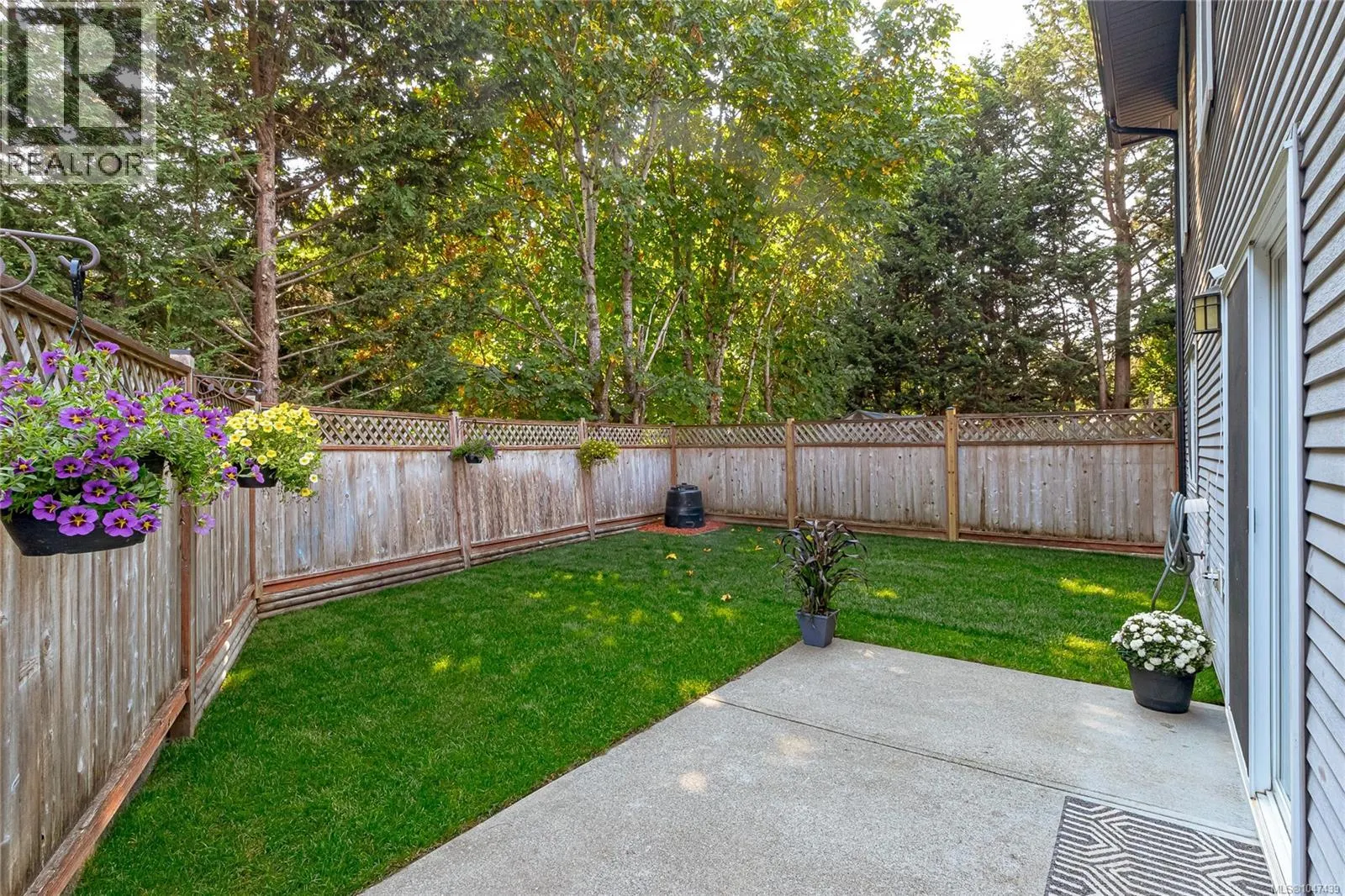 6183 Drombeg Pl