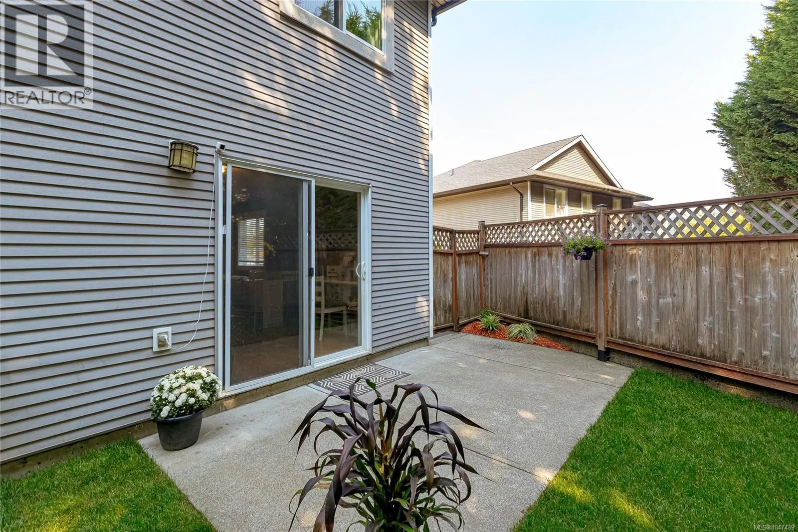 6183 Drombeg Pl
