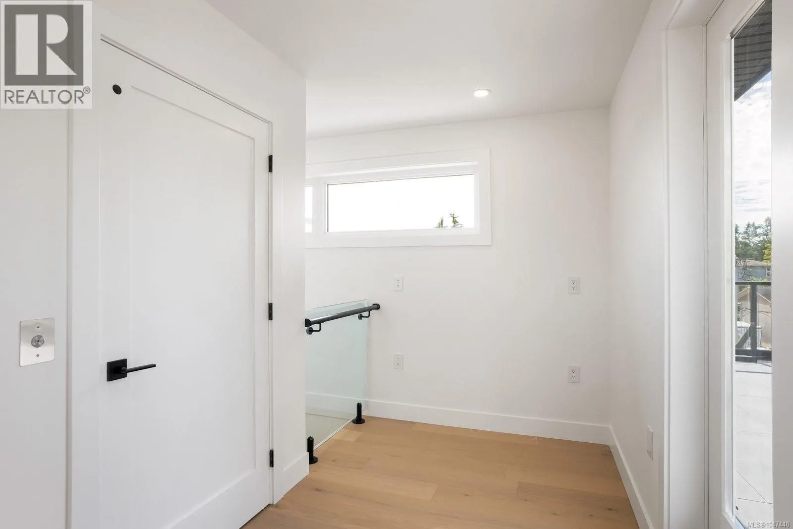 2292 Gail Pl
