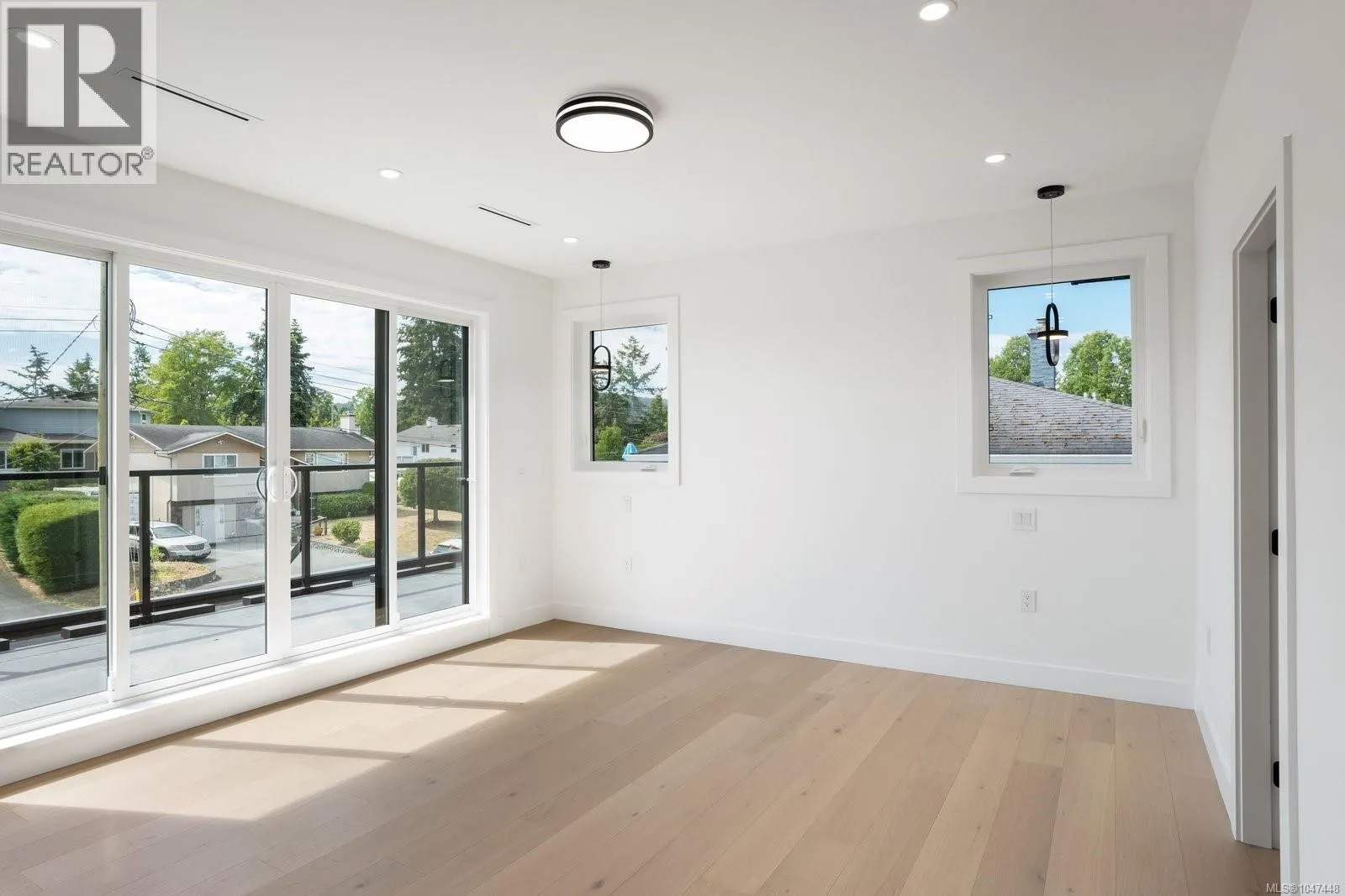 2292 Gail Pl