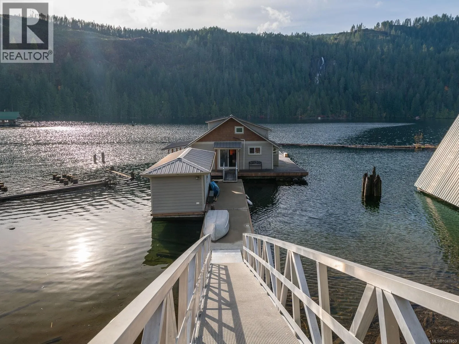 12 11000 Central Lake Rd