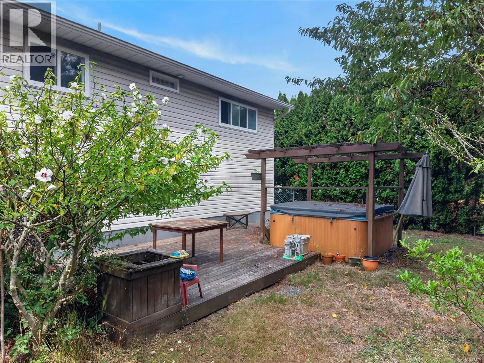 568 Salish St