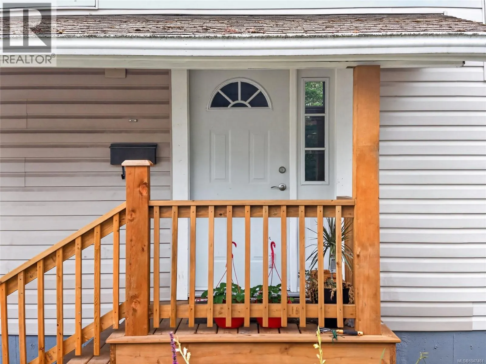 568 Salish St