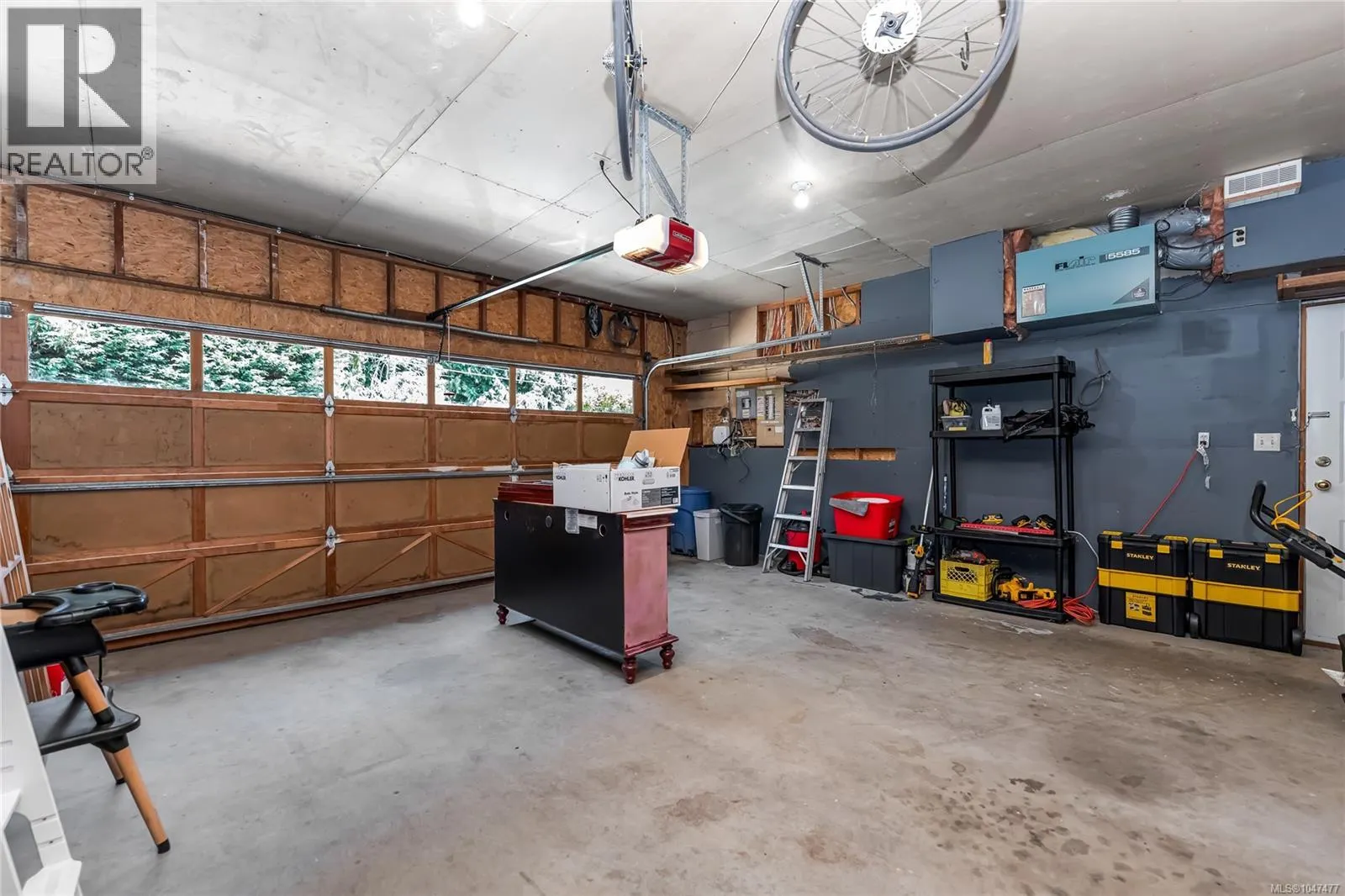 2146 Henlyn Dr