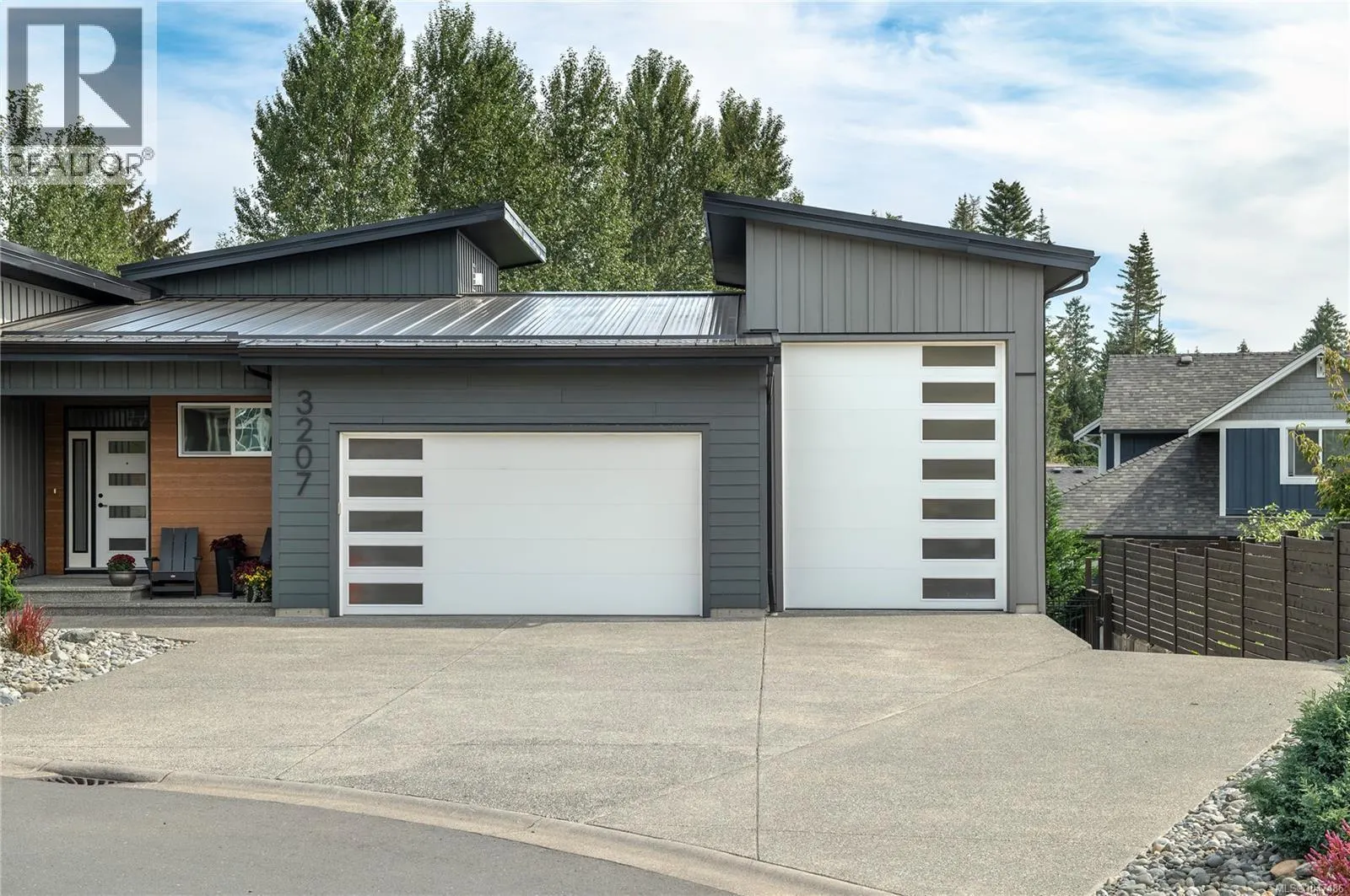 3207 Nathan Pl