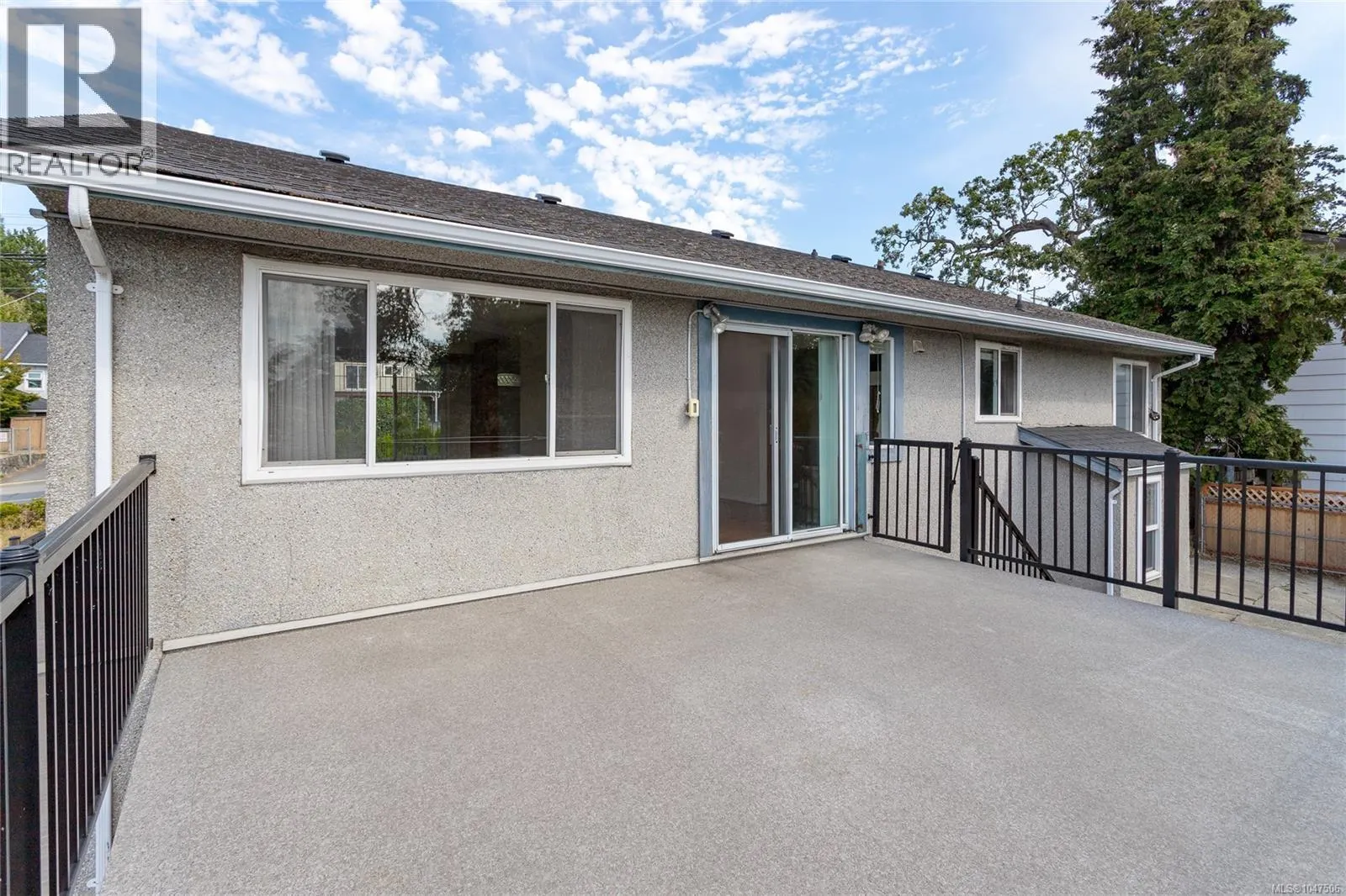 941 McKenzie Ave