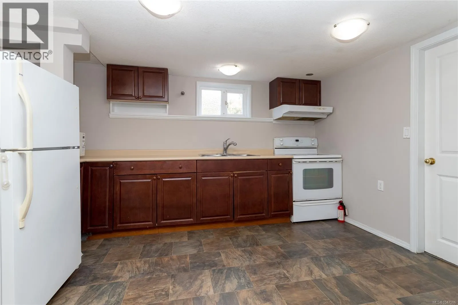 941 McKenzie Ave