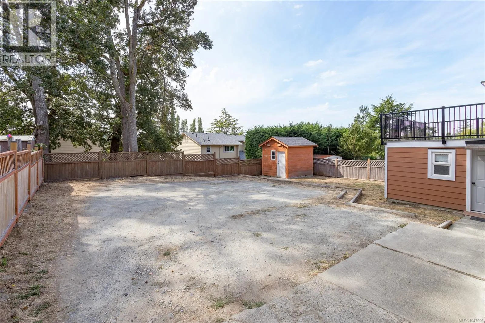 941 McKenzie Ave