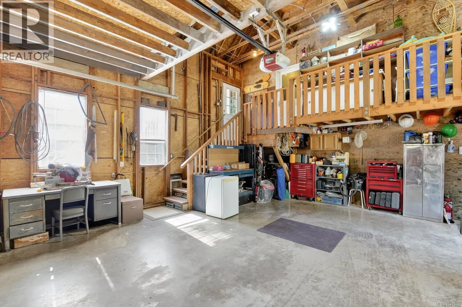 6091 Beaver Creek Rd