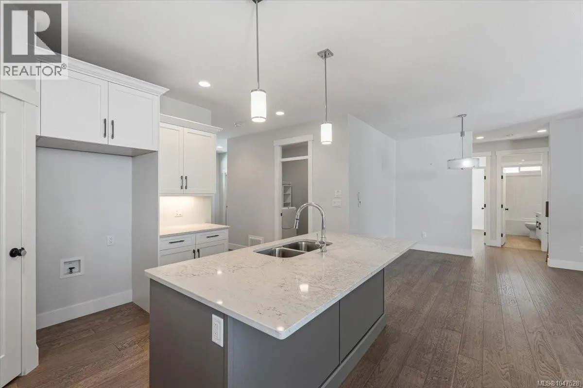 3825 Marjorie Way