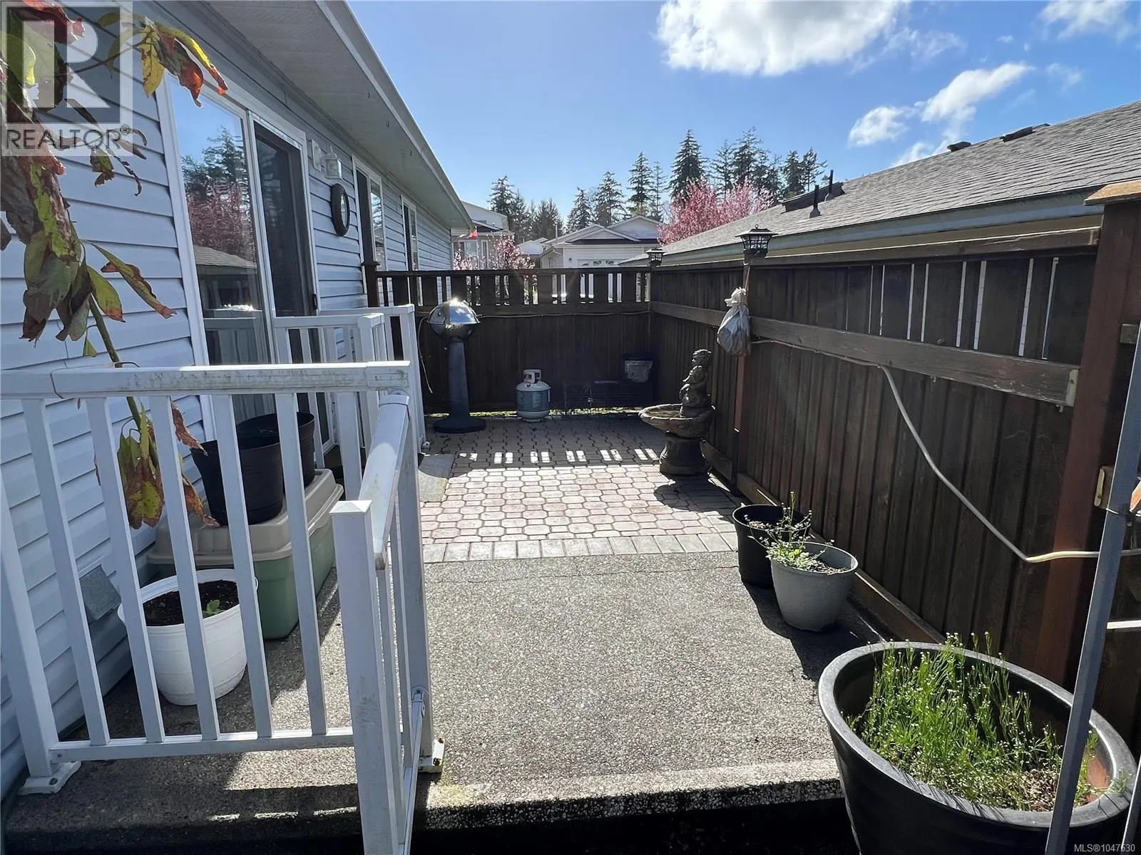 82 Wolf Lane