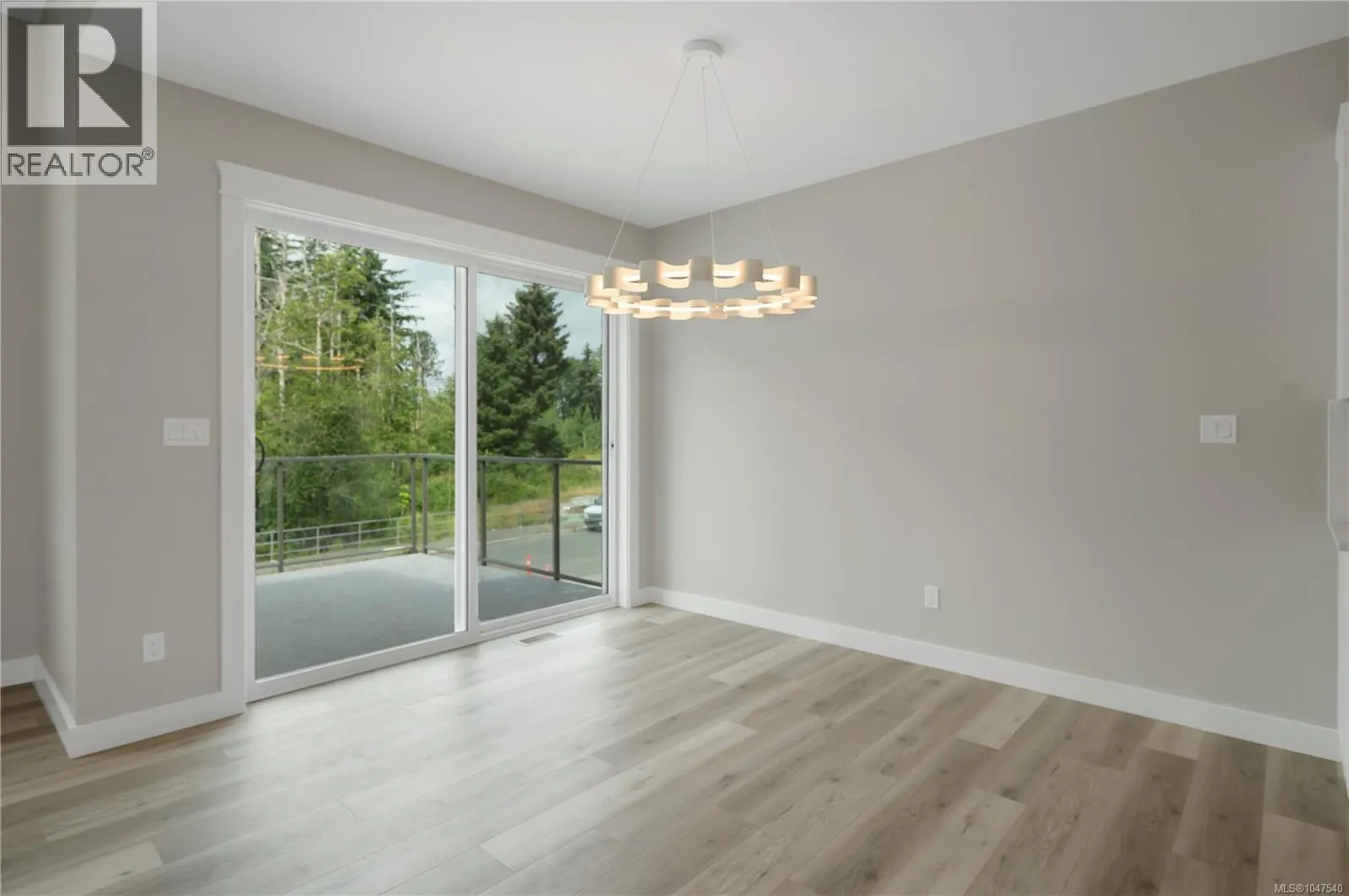 237 Walworth Rd S